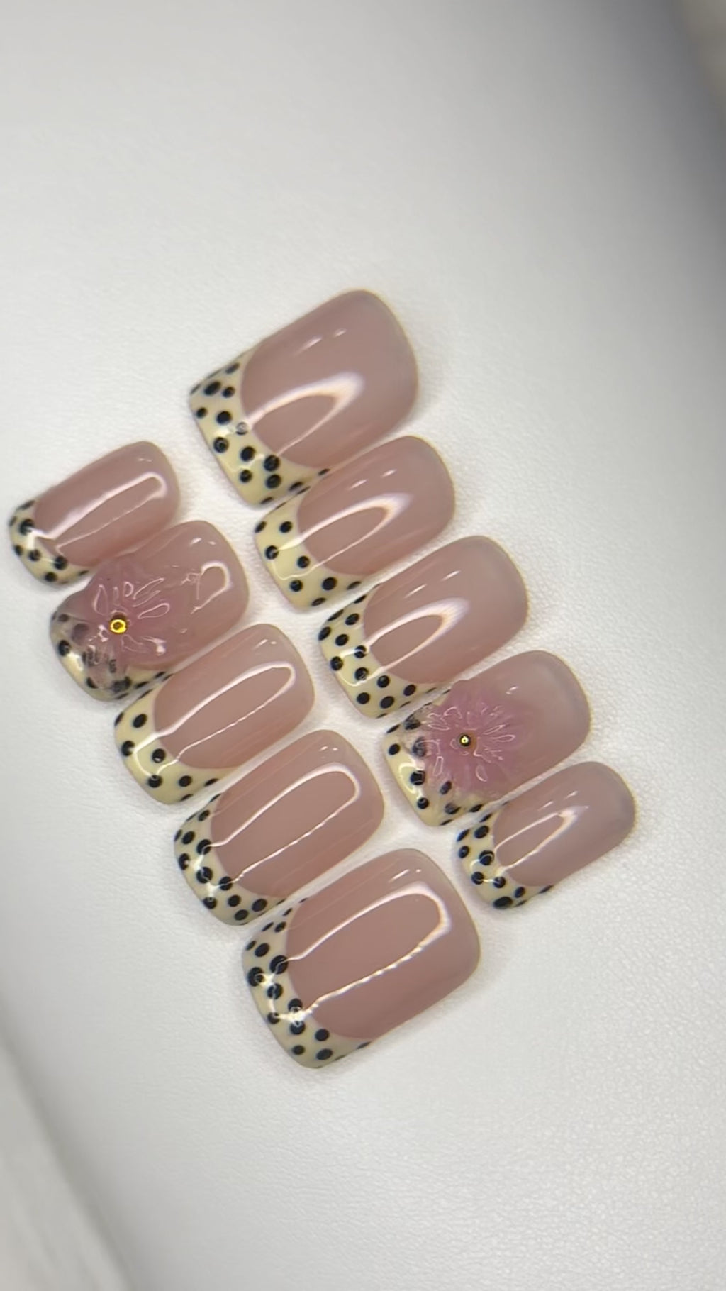 ROSÉ BLOSSOM SET ⚡️